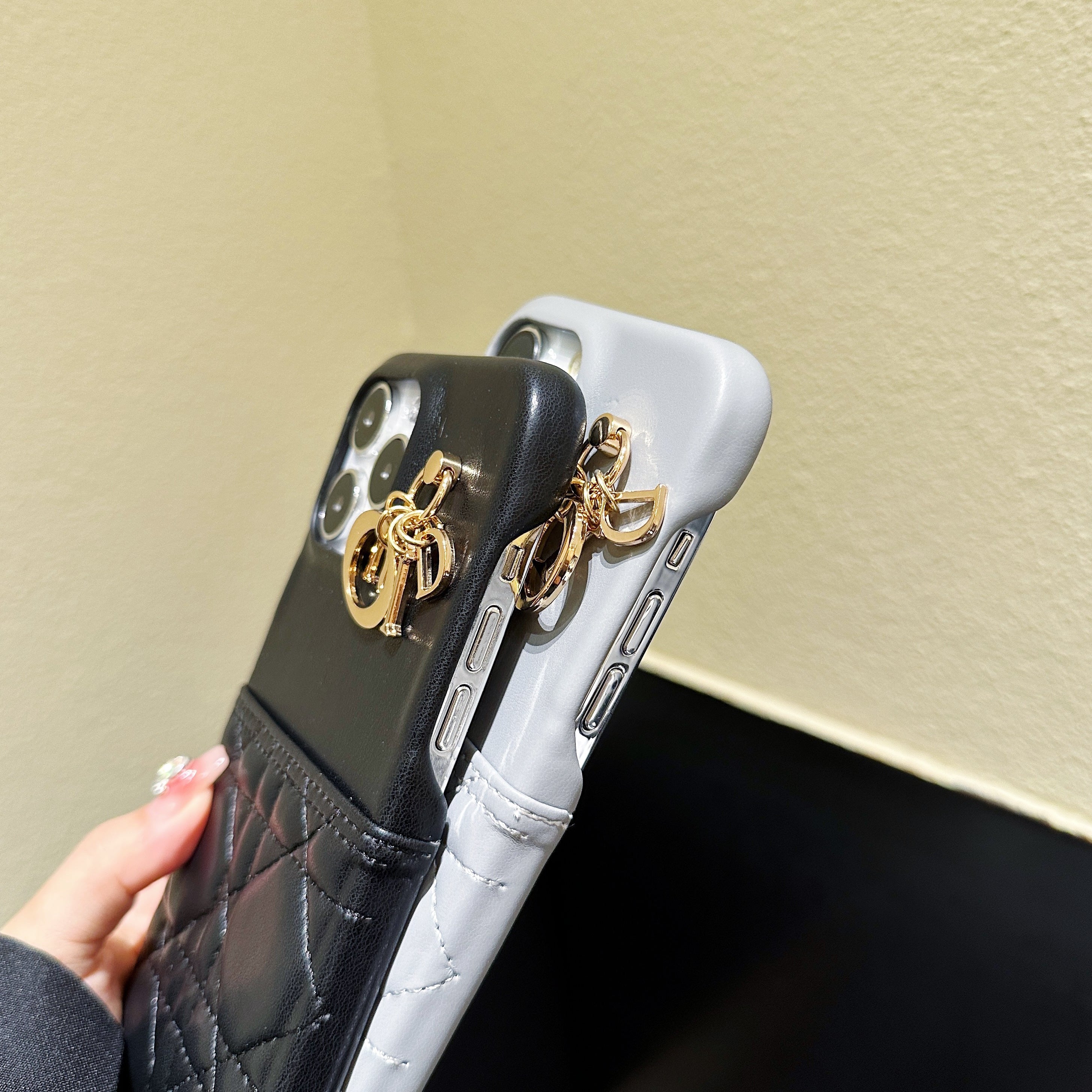 CDレザーiPhoneケース