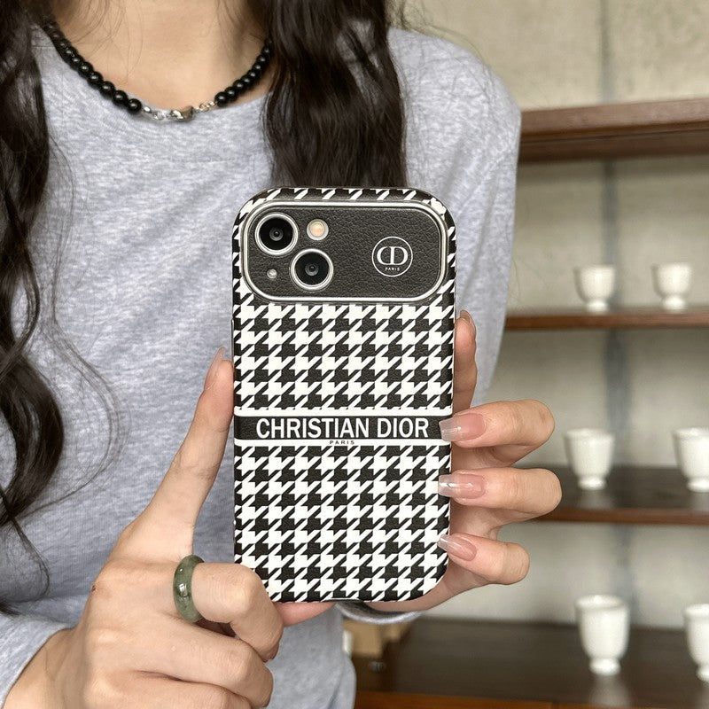 CD Blanco & Funda de cuero marrón para iPhone