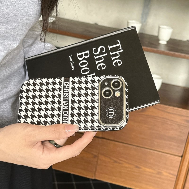 CD Blanco & Funda de cuero marrón para iPhone