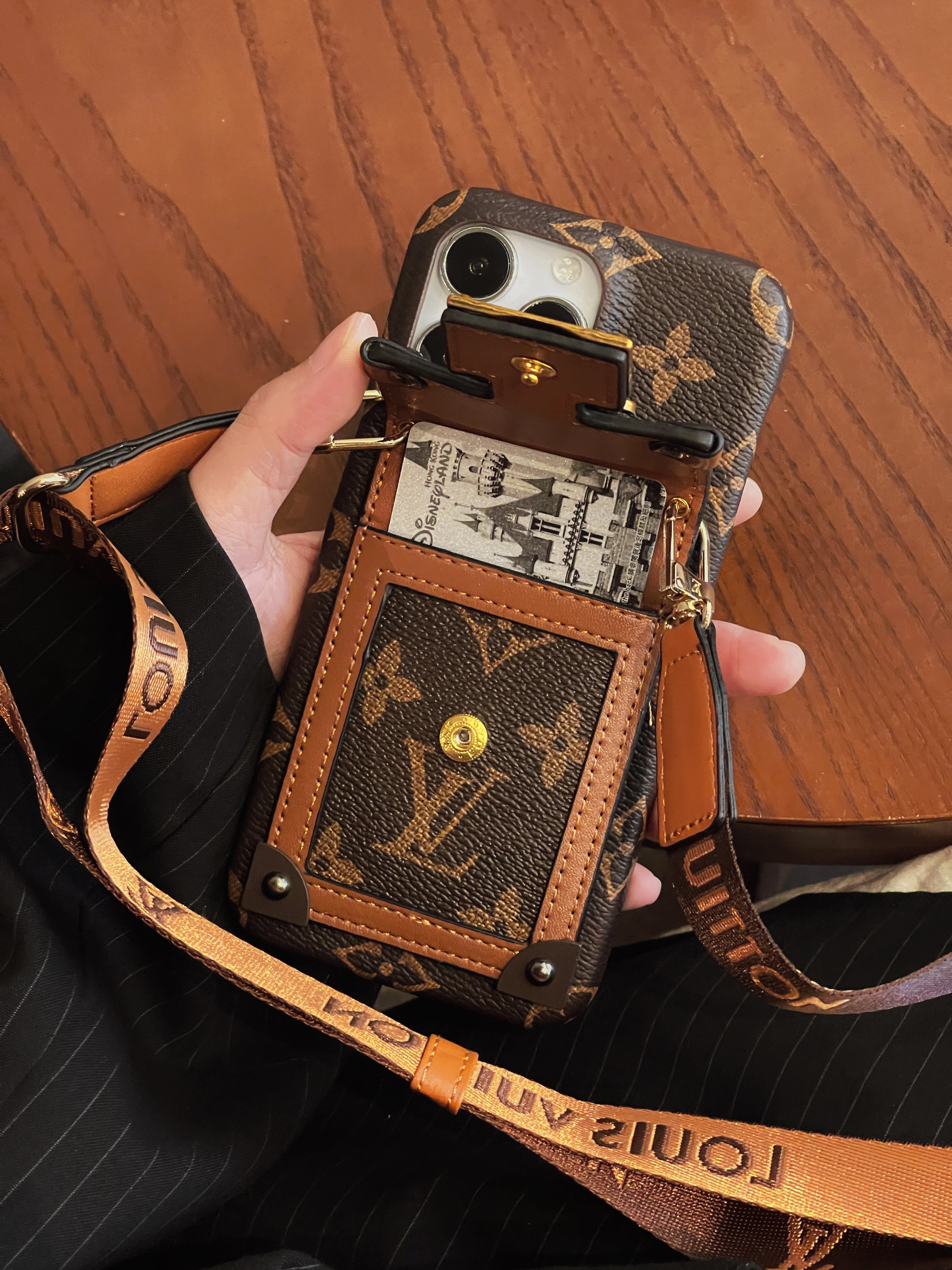 루 카드 홀더 체인 아이폰 케이스