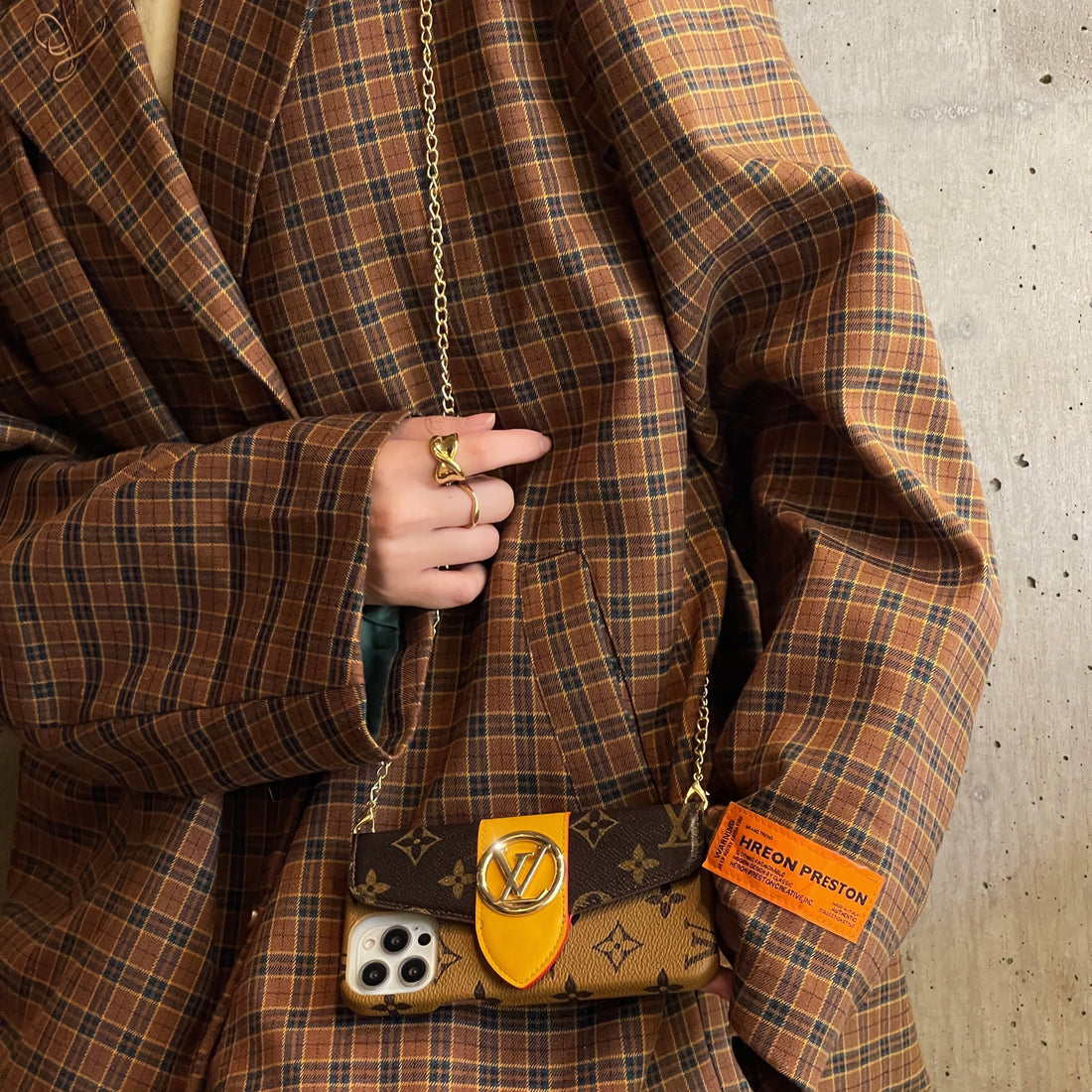 루 크로스바디 카드 홀더 아이폰 케이스