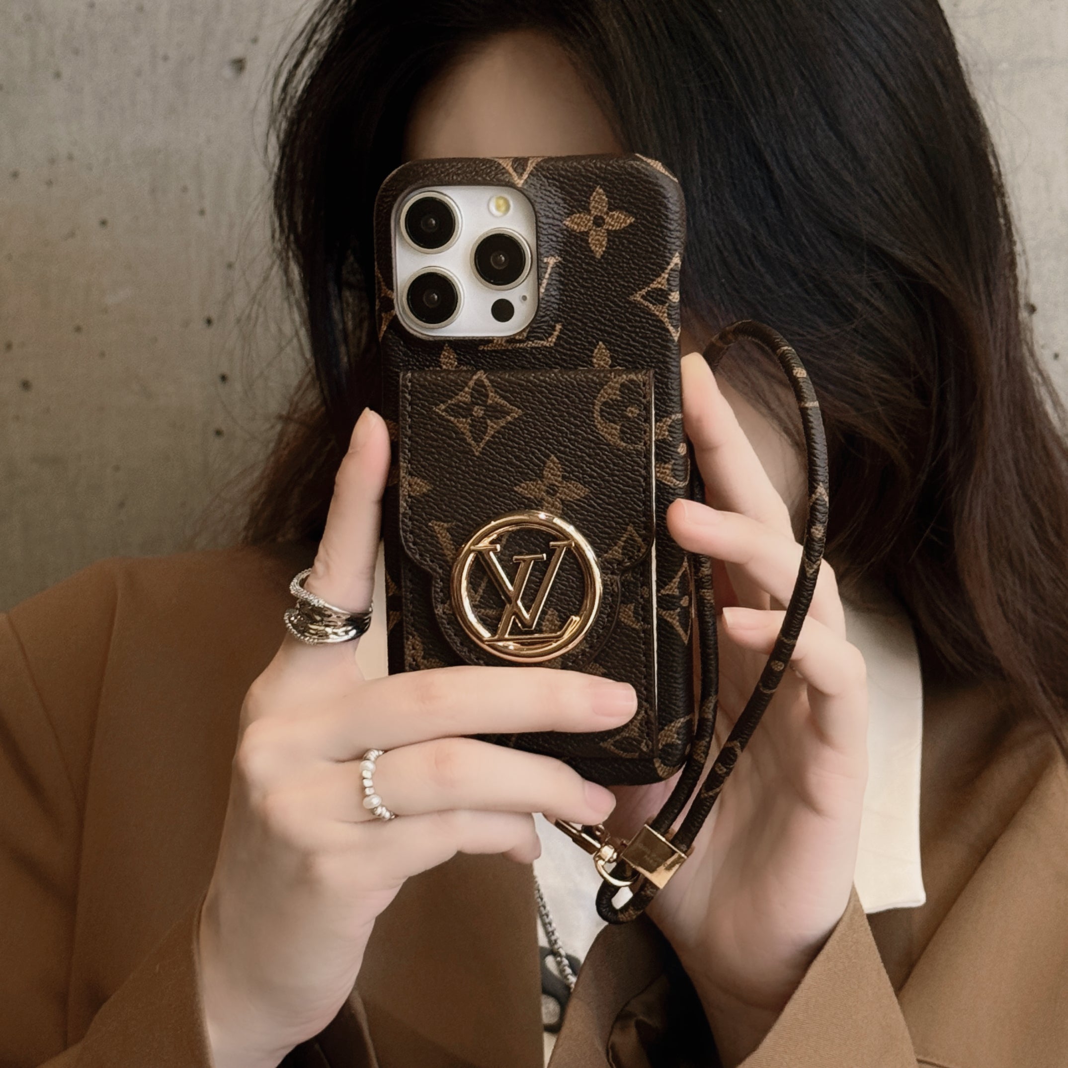 루 카드 홀더 체인 아이폰 케이스