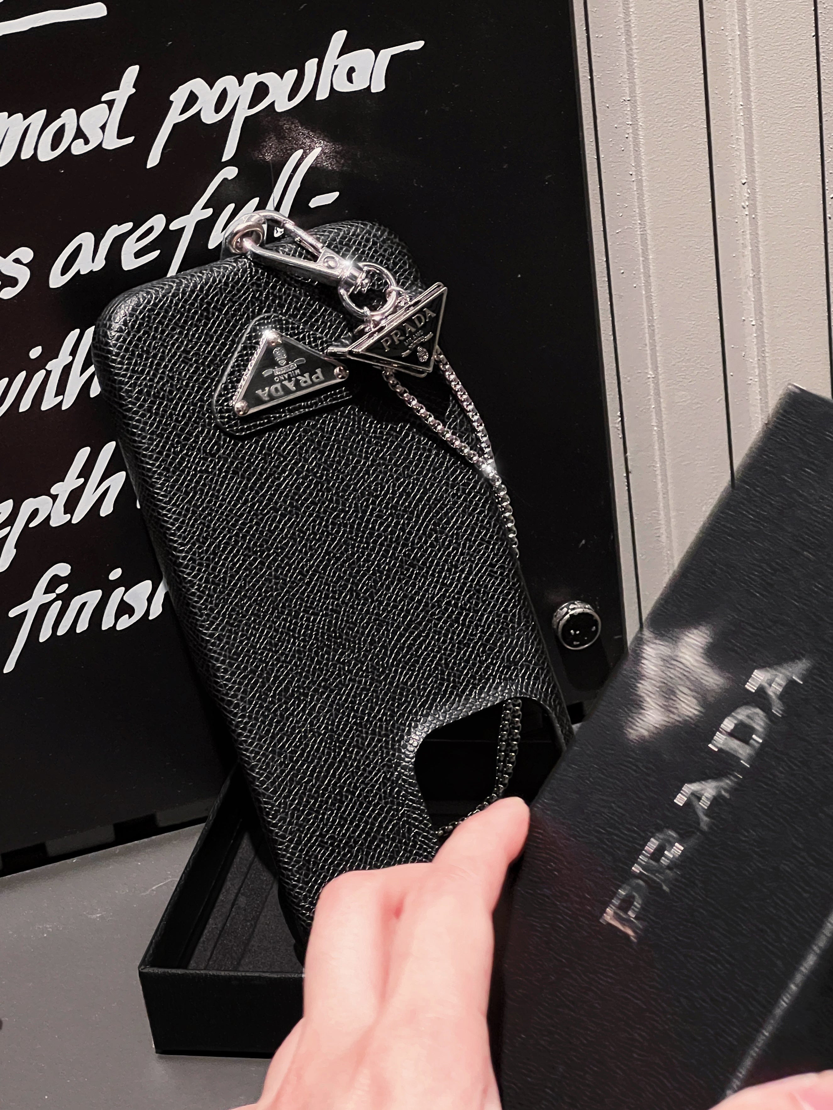 Pra 가죽 크로스바디 아이폰 케이스