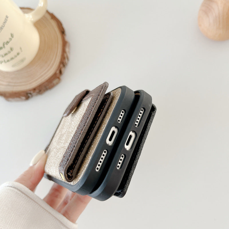 Coach iPhone ケース ウォレットとクロスボディストラップ付き ブラック -XK240402