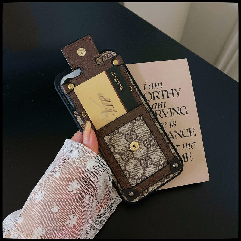 Cás iPhone Sealbhóir Cárta GG Lou