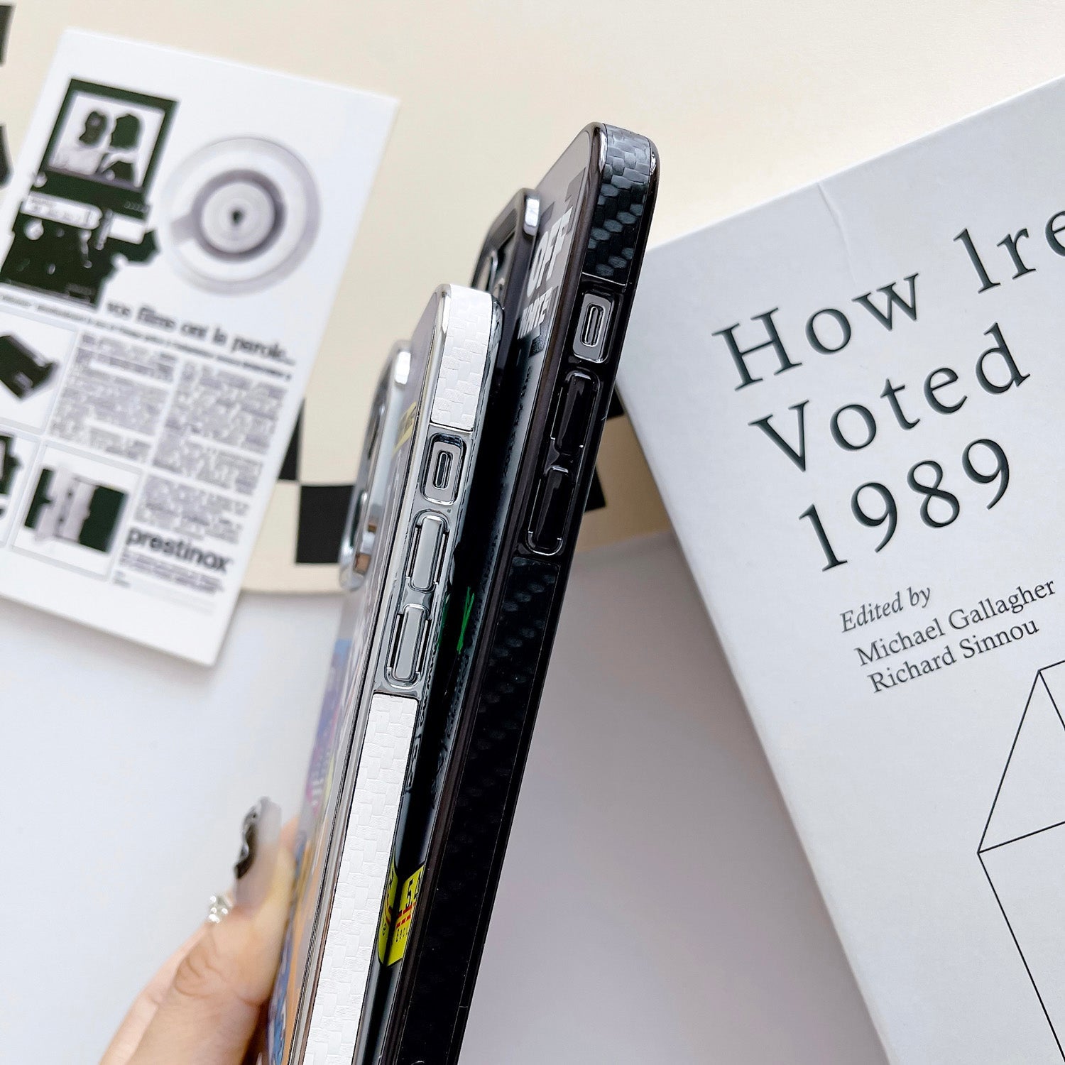 Custodia iPhone OFF WHITE A29 A30