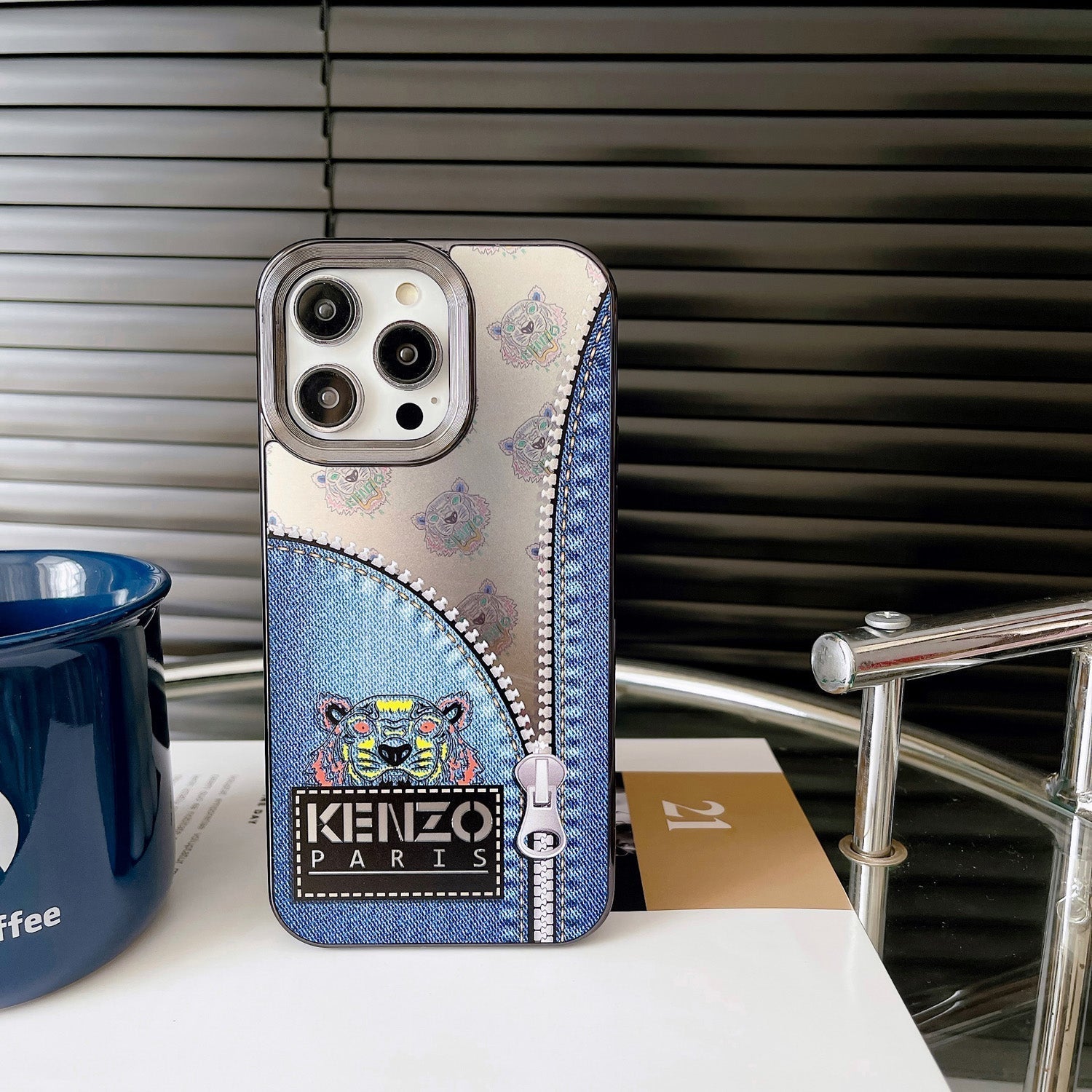 KENZO iPhoneケース A35 A36