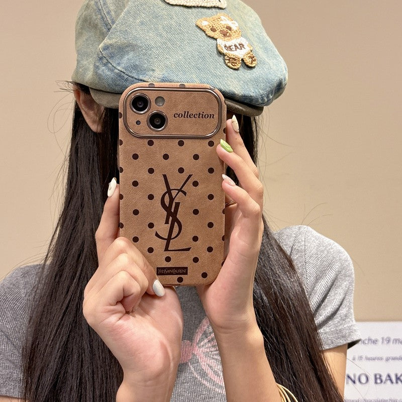 セイントブラウンレザーiPhoneケース