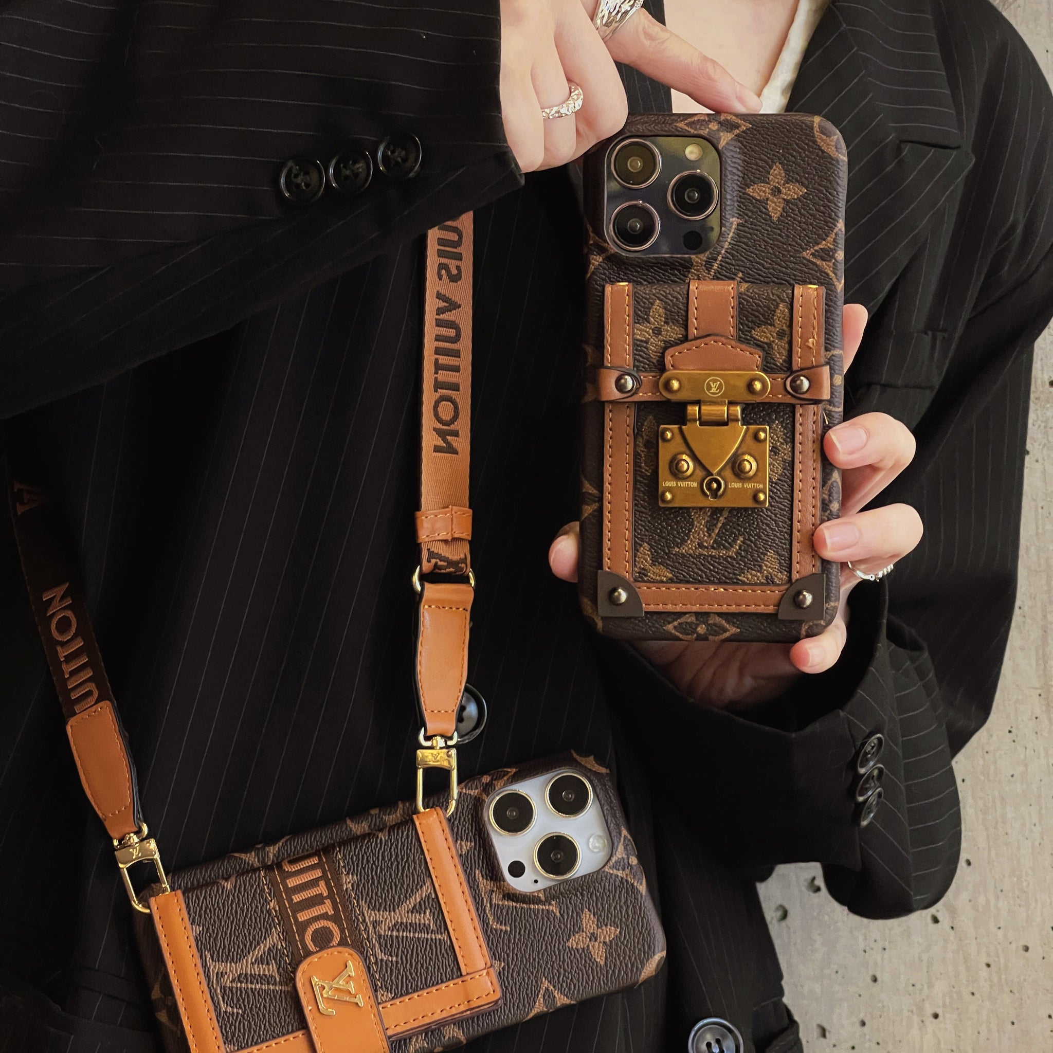 루 카드 홀더 체인 아이폰 케이스