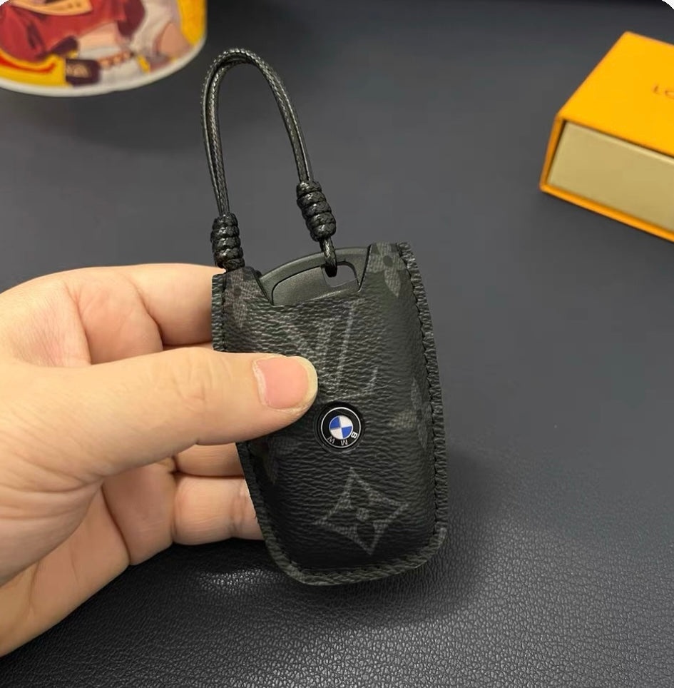 Luxury Leather Smart Key Cover – Designed for Audi, BMW, Benz, Lincoln & VW 🚗✨