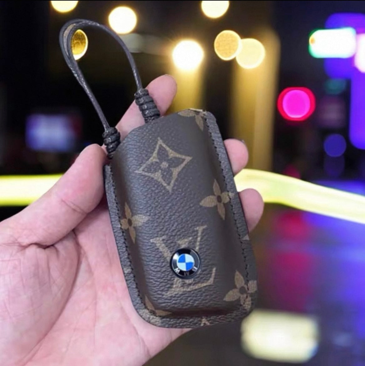 Luxury Leather Smart Key Cover – Designed for Audi, BMW, Benz, Lincoln & VW 🚗✨