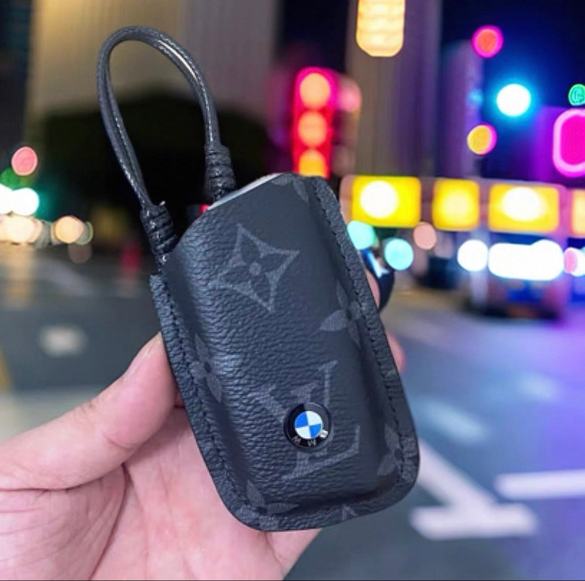 Luxury Leather Smart Key Cover – Designed for Audi, BMW, Benz, Lincoln & VW 🚗✨