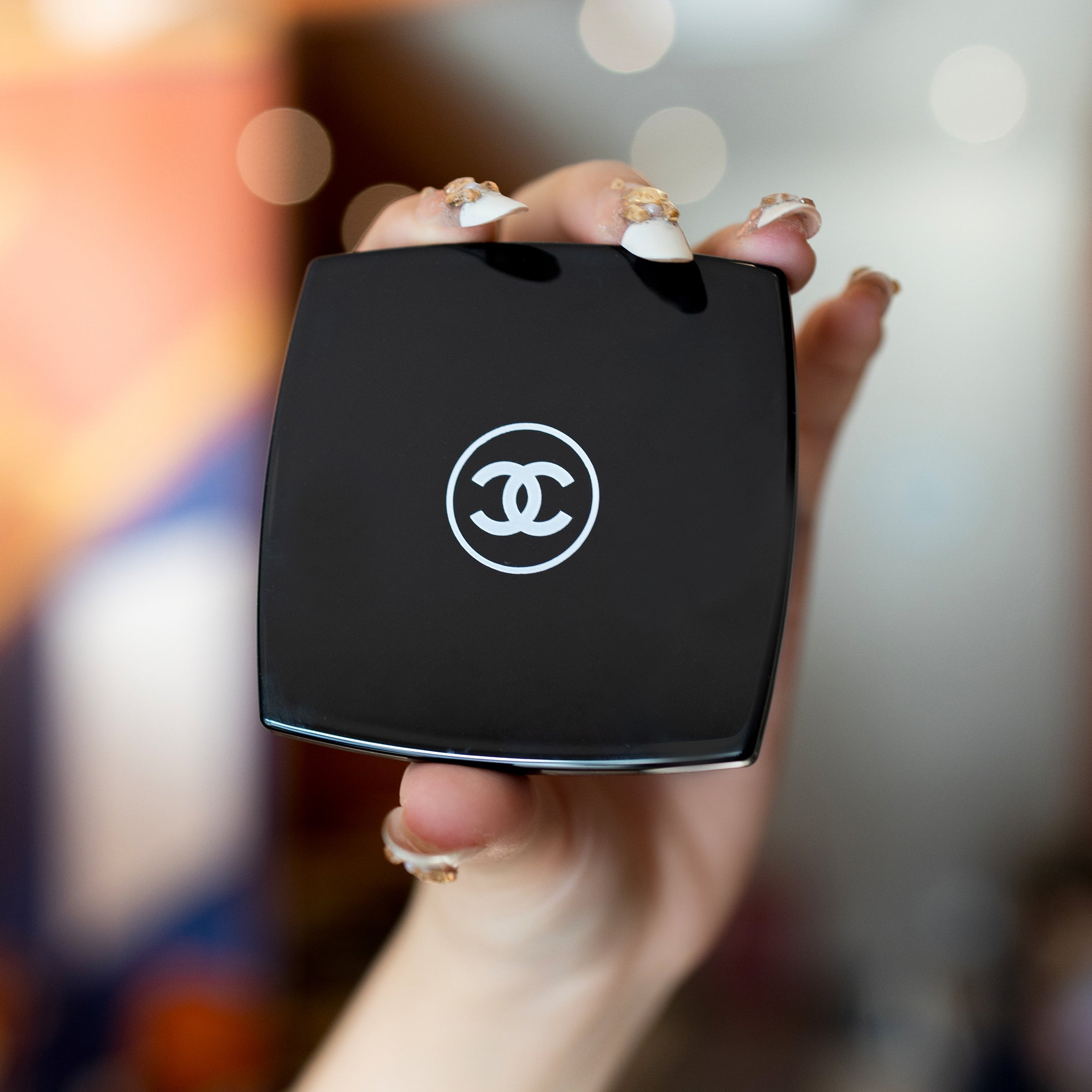 Fashionable Beauty Portable Mirror