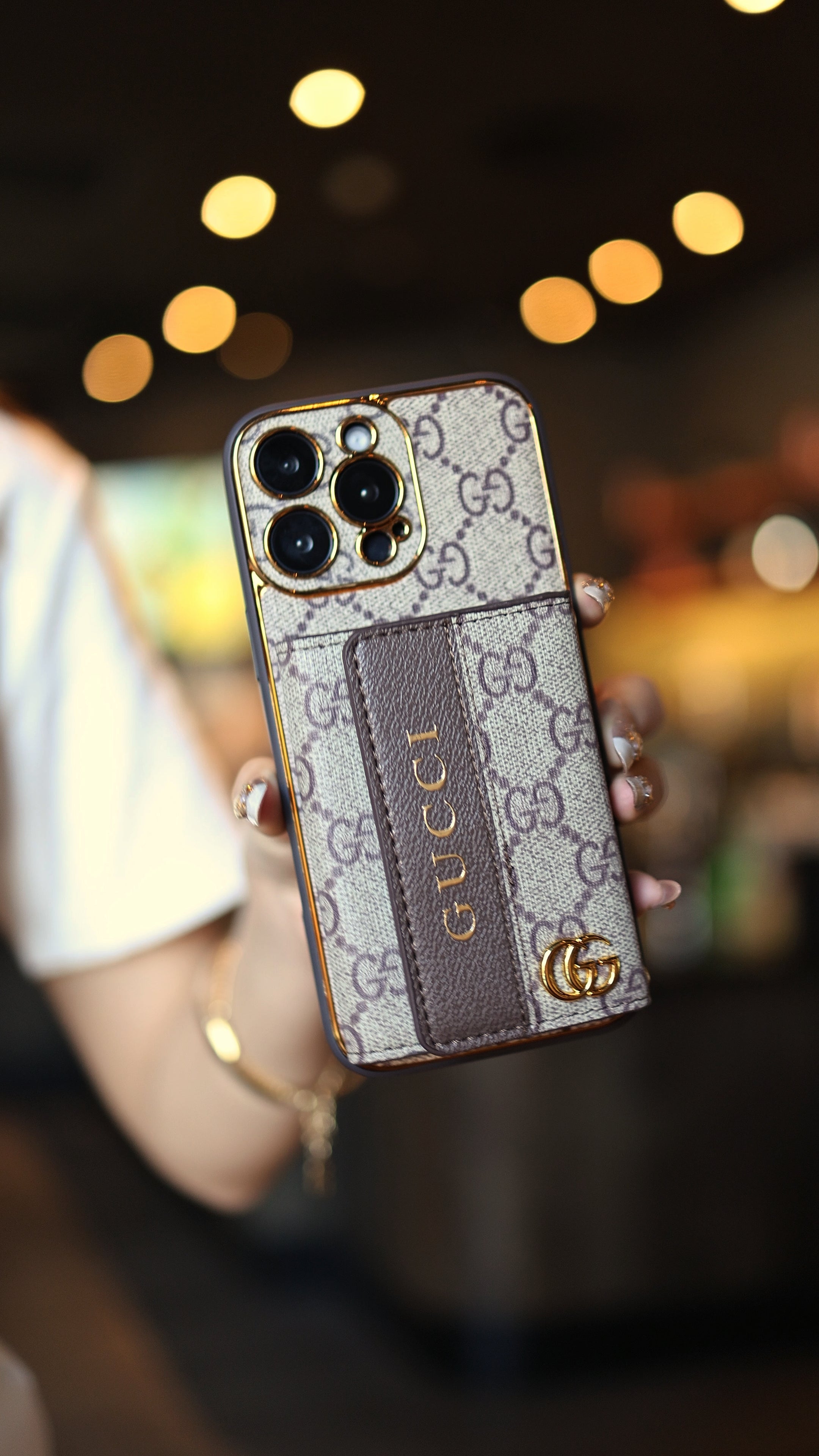 Luksusowe, stylowe etui na iPhone'a z uchwytem na karty & Pasek