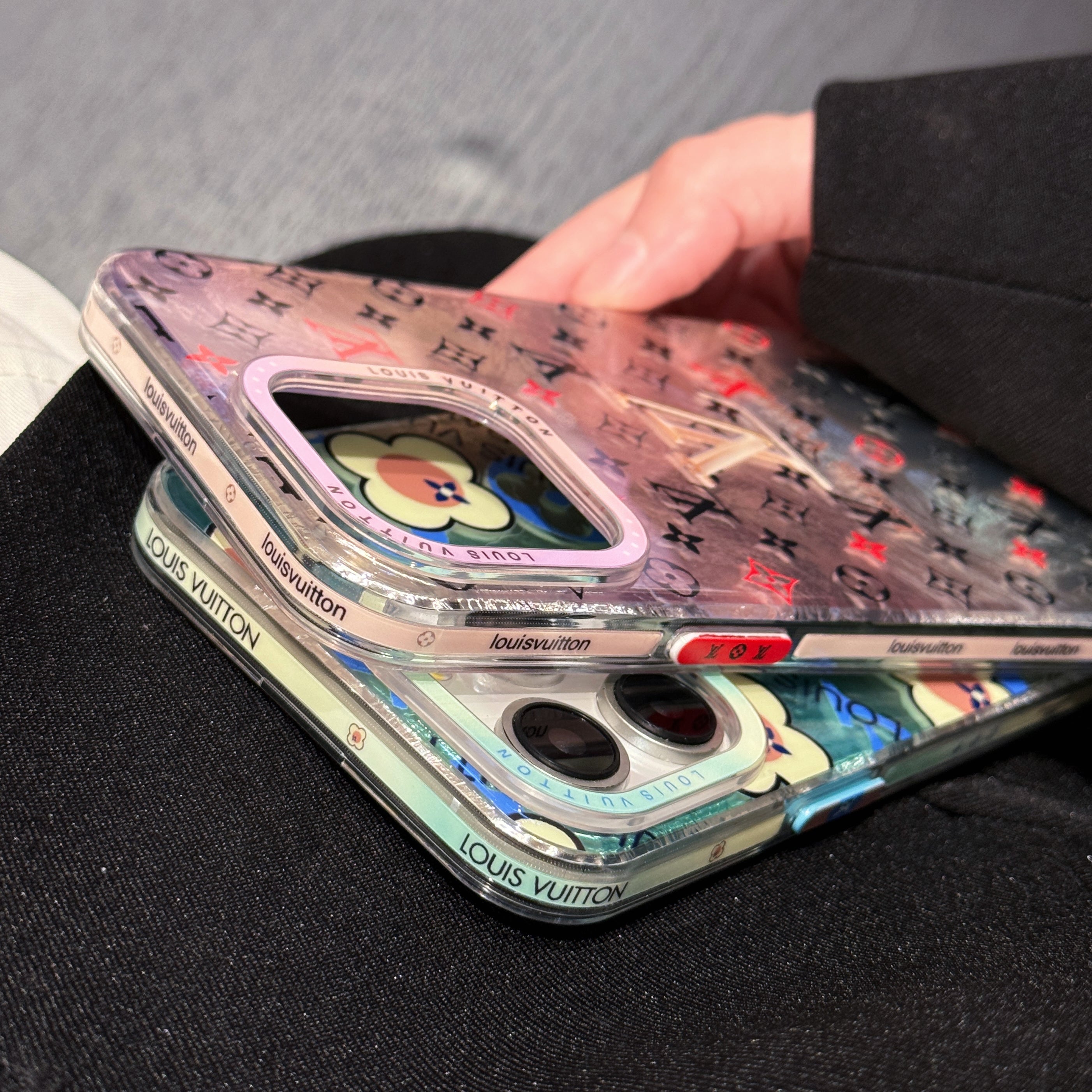 Capa para iPhone Lou