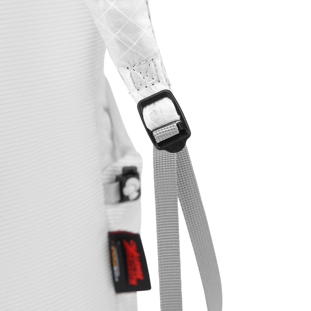 Backpack Pro-Grade White Style