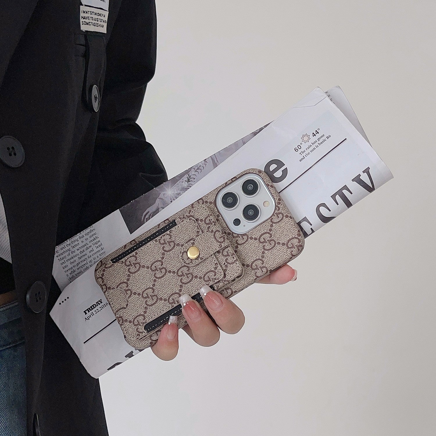 Custodia per iPhone porta carte GG