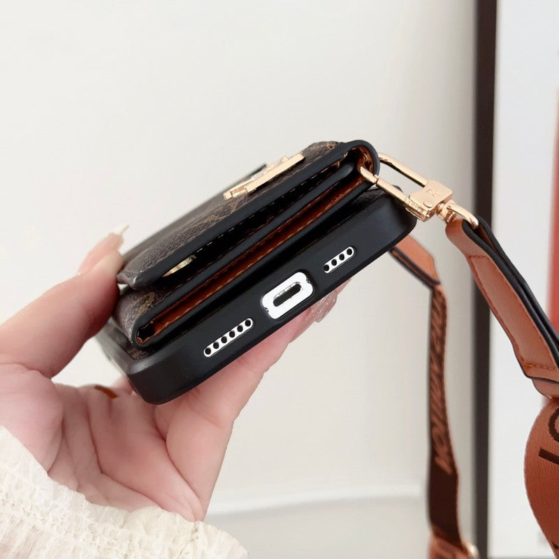 Lou Side Card Bag Crossbody Chain iPhone Fodral