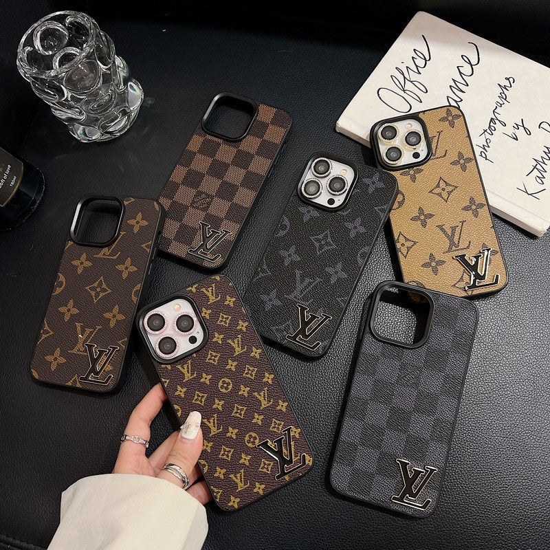 Custodia per iPhone in pelle con logo Lou nero