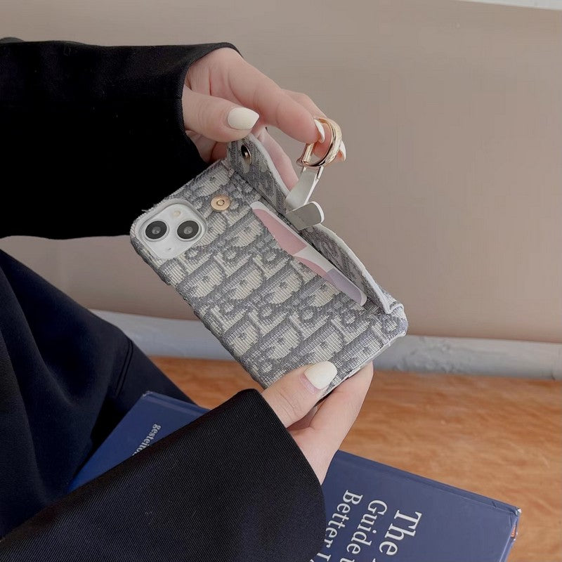 سي دي بلاك & جراب iPhone من القماش الرمادي