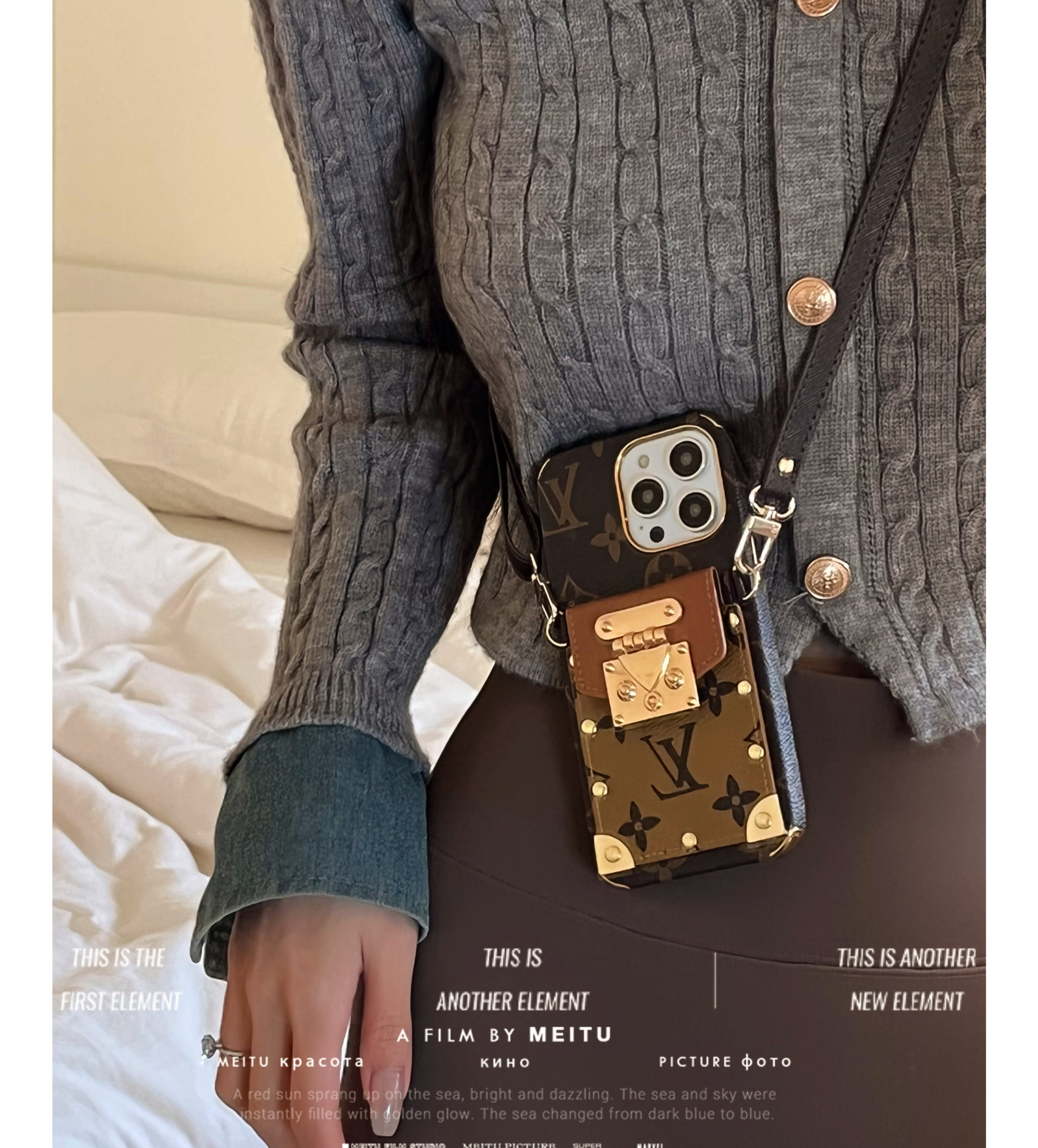 루 체인 가죽 아이폰 케이스