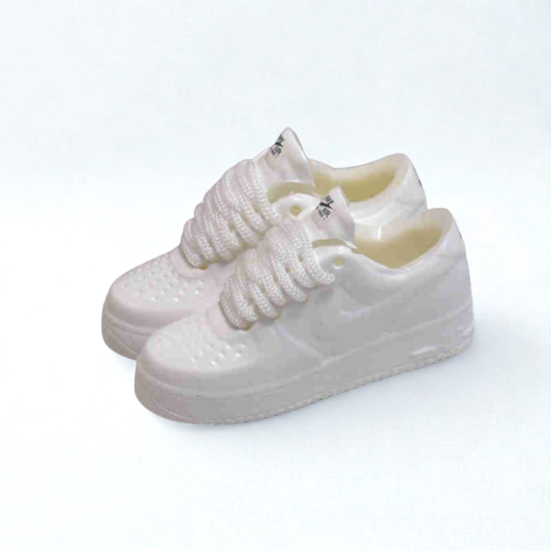 Sneakers Miniature Labubu - Eagrán Monacrómach Aerfhórsa 1